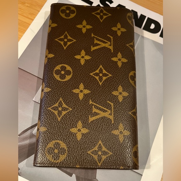 Authentic Louis Vuitton monogram wallet great condition - Picture 3 of 8